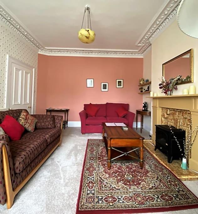 St John'S Flat Spacious Accomodation Dalry  Екстериор снимка