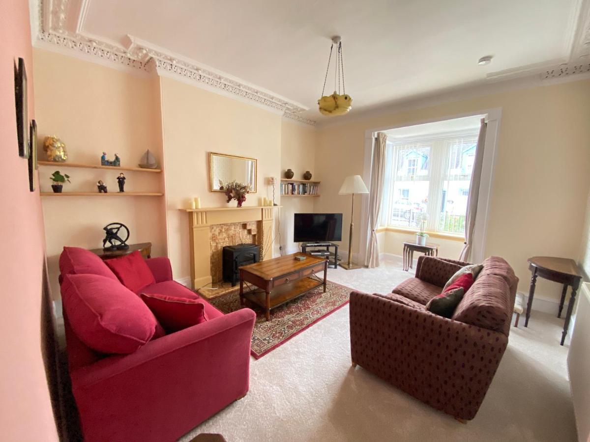 St John'S Flat Spacious Accomodation Dalry  Екстериор снимка